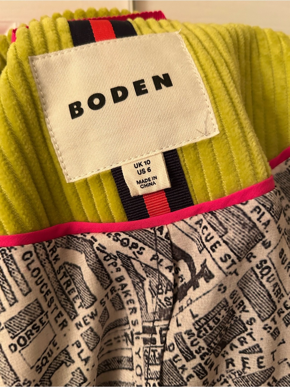Boden Relaxed Cord Blazer
Kiwi - Picture 12 of 12